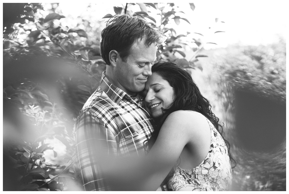 Annemarie + Phil Engagement Meadowbrook Orchards